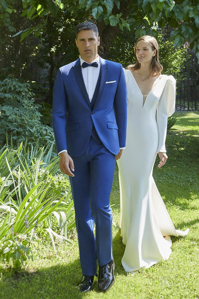 En Reme Antón tenemos tu traje de boda