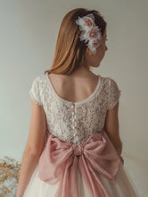 Cargar imagen en el visor de la galería, Vestido Comunión Marla X107
