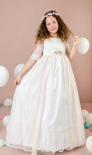 Load image into Gallery viewer, Vestido Comunión Lilus 40122
