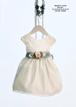 Cargar imagen en el visor de la galería, Vestido Arras Lilus 34169
